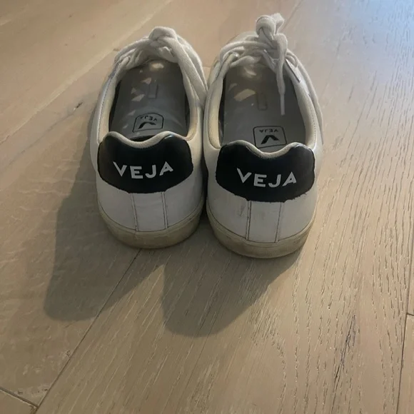 Veja campos shoe. White and black - Picture 7 of 7